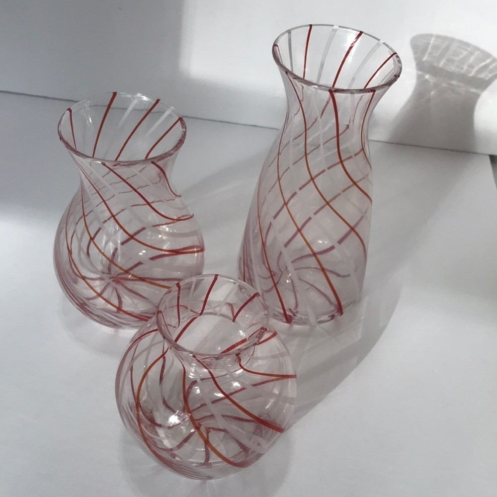 Williams Sonoma Red White Candy Cane Stripe Blown Glass Bud Vase Set 3